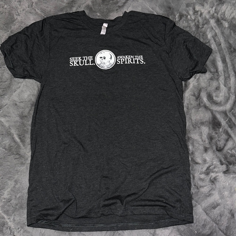 New without tag black magic spiced rum shirt XL